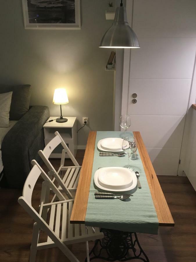 B&B Apartman Eger Buitenkant foto