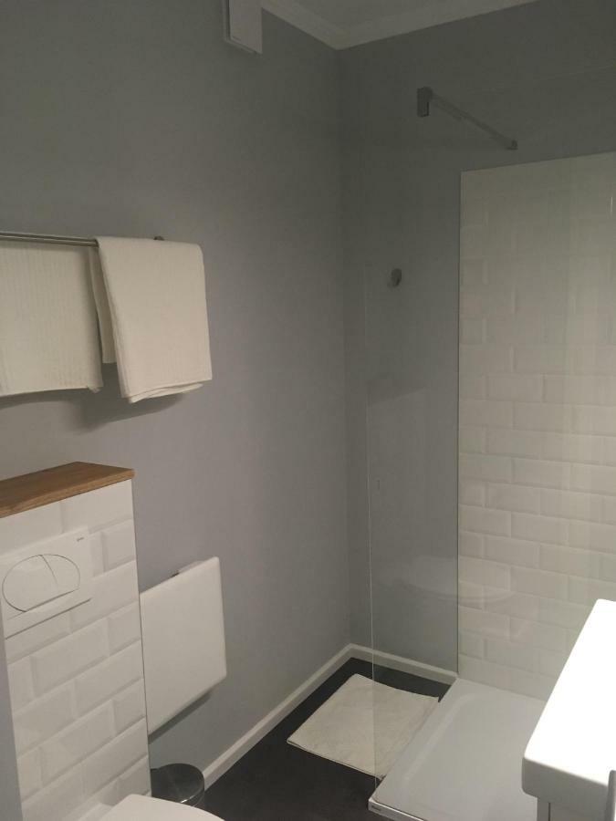 B&B Apartman Eger Buitenkant foto